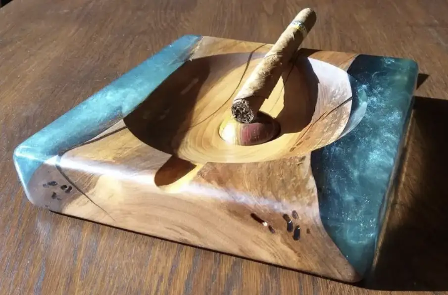 Epoxy Ash Tray EAT-6